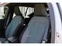 Volvo XC40 B4 Plus Dark | Trekhaak | Verwarmbare voorstoelen en stuurwiel | Premium audio by Harman Kardon | Adaptieve cruise control | Verwarmbare voorruit | Keyless | Elektrische achterklep | Apple carplay/Android auto