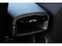 Volvo EX30 Single Motor Extended Range Plus | Verwarmbare voorstoelen en stuurwiel | Premium Audio by Harman Kardon | Adaptieve Cruise Control & Pilot Assist | Elektrisch bedienbare achterklep | Parkeersensoren voor en achter & camera | Apple carplay / Android auto | 19 inch Lichtmetalen velgen | Warmtepomp