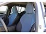 Volvo EX30 Single Motor Extended Range Plus | Verwarmbare voorstoelen en stuurwiel | Premium Audio by Harman Kardon | Adaptieve Cruise Control & Pilot Assist | Elektrisch bedienbare achterklep | Parkeersensoren voor en achter & camera | Apple carplay / Android auto | 19 inch Lichtmetalen velgen | Warmtepomp