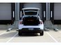Volvo EX30 Single Motor Extended Range Plus | Verwarmbare voorstoelen en stuurwiel | Premium Audio by Harman Kardon | Adaptieve Cruise Control & Pilot Assist | Elektrisch bedienbare achterklep | Parkeersensoren voor en achter & camera | Apple carplay / Android auto | 19 inch Lichtmetalen velgen | Warmtepomp
