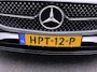 Mercedes-Benz A-klasse 250 e Business Solution AMG | Panoramadak | Trekhaak | Alarm | Sfeerverlichting | Keyless Go | Stuur en Stoelverwarming | CarPlay Inclusief 24 maanden Mercedes-Benz Certified garantie voor Europa.