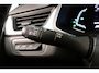 Renault Captur 1.6 E-Tech Hybrid 145 Intens | Camera | Climate control | Navigatie | Parkeersensoren | AppleCarplay AndroidAuto | LED |