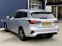 MG MG5 Electric Long Range Luxury 61 kWh Long Range | Navigatie | Apple Carplay/Android Auto | Camera | Stoelverwarming | Lage kmstand!