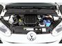 Volkswagen Up! 1.0 high up! BlueMotion | Vol in Opties | schuif \ kanteldak | Fender audio | Navi | Stoelverwarming | Km stand aantoonbaar | Parkeersensoren | DEALER-STAAT
