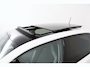 Volkswagen Up! 1.0 high up! BlueMotion | Vol in Opties | schuif \ kanteldak | Fender audio | Navi | Stoelverwarming | Km stand aantoonbaar | Parkeersensoren | DEALER-STAAT