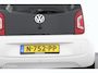 Volkswagen Up! 1.0 high up! BlueMotion | Vol in Opties | schuif \ kanteldak | Fender audio | Navi | Stoelverwarming | Km stand aantoonbaar | Parkeersensoren | DEALER-STAAT