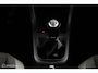 Volkswagen Up! 1.0 high up! BlueMotion | Vol in Opties | schuif \ kanteldak | Fender audio | Navi | Stoelverwarming | Km stand aantoonbaar | Parkeersensoren | DEALER-STAAT