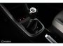 Volkswagen Up! 1.0 high up! BlueMotion | Vol in Opties | schuif \ kanteldak | Fender audio | Navi | Stoelverwarming | Km stand aantoonbaar | Parkeersensoren | DEALER-STAAT
