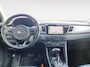 Kia Niro Hybrid 1.6 GDi ExecutiveLine | Climate control | Leder | Navigatie | Trekhaak | LM-velgen | Elek. stoel(en) met memory | Stoel + stuurverwarming |