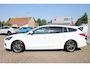 Ford Focus Wagon 1.5 EcoBoost ST Line Business | Trekhaak Wegklapbaar | Cruise Control Adaptive | Stoel + Stuurverwarming | Camera | Navigatie |