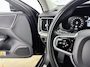 Volvo V60 T6 AWD Inscription | 18" | Trekhaak | BLIS | Keyless | Parkeercamera | Stoel/Stuur/Achterbankverwarming | Parkeerverwarming