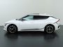 Kia EV6 GT-Line 84 kWh | Panoramaschuifdak | 360 Camera | Head-up display | 20"GT-Line Velgen | LED-Matrix | Stoelventilatie | Warmtepomp |