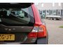 Volvo XC70 3.2 Momentum 2e EIG_NAVI_KEYLESS_PANO_PDC V+A_NAP.