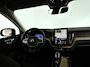 Volvo XC60 T6 Plug-in hybrid AWD Ultra Dark | Panoramadak | 360° camera | Head-up display | Luchtvering | Harman Kardon | Stoel- en stuurverwarming | Trekhaak