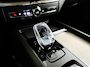 Volvo XC60 T6 Plug-in hybrid AWD Ultra Dark | Panoramadak | 360° camera | Head-up display | Luchtvering | Harman Kardon | Stoel- en stuurverwarming | Trekhaak