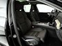 Volvo XC60 T6 Plug-in hybrid AWD Ultra Dark | Panoramadak | 360° camera | Head-up display | Luchtvering | Harman Kardon | Stoel- en stuurverwarming | Trekhaak