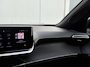 Peugeot 2008 1.2 Hybrid 145 GT | Navigatie | Voor- en Achteruitrijcamera | CarPlay | Trekhaak 1100kg | All-season banden | Adaptive cruise |
