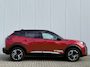 Peugeot 2008 1.2 Hybrid 145 GT | Navigatie | Voor- en Achteruitrijcamera | CarPlay | Trekhaak 1100kg | All-season banden | Adaptive cruise |