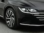 Volkswagen Arteon Elegance 1.4 TSI eHybrid 218PK | Panoramadak | Dynamic Chassis Control | Head-Up Display | Trekhaak | Stuur & Stoelverwarming |
