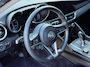 Alfa Romeo Giulia 2.0T Super | Leder | Pano | Camera | Stoel en stuurverwarming | Volledig onderhouden