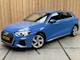 Audi A3 Sportback 30 TFSI S edition Automaat | Apple CarPlay/Android Auto | Cruise & climate control | Full-LED verlichting | Keyless entry | Navigatiesysteem | Voorstoelen verwarmd | Trekhaak