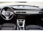BMW 3-Serie 320i Executive Airco / Cruise / Parkeers. / Elektr. ramen / Lm velgen / NAP /