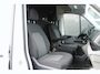 Volkswagen Crafter 2.0 TDI L3H3 140PK Automaat EURO 6 - Airco - Cruise - PDC - €18.950,-