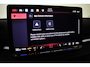 Volkswagen T-Roc 1.5 eTsi R-Line First Edition l Elektr. Trekhaak l IQ Light l ELektr. Klep l Led PLUS l Digital PRO l 19" Velgen l R-Line interieur l
