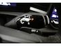 Volkswagen T-Roc 1.5 eTsi R-Line First Edition l Elektr. Trekhaak l IQ Light l ELektr. Klep l Led PLUS l Digital PRO l 19" Velgen l R-Line interieur l