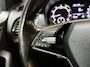 Skoda Fabia Combi 1.0 TSI Business Edition Apple CarPlay/Android Auto Full-link | Airconditioning | Cruise control | DAB ontvanger | Navigatiesysteem | Parkeersensoren achter | Trekhaak