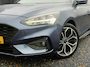 Ford Focus Wagon 1.0 EcoBoost ST Line Business ✓2e Eigenaar✓Carplay✓Trekhaak✓Camera✓Keyless✓Stoelverw✓Clima✓Cruise✓Dealer Onderhouden✓Recent beurt gehad✓PDc V+A✓6 Bak✓125pk✓Lm velgen✓Bj 11-2019✓N.A.P✓Apk tot 01-2029