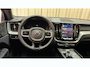 Volvo XC60 2.0 T8 Plug-in AWD Plus Dark Edition | 455 PK | Pano| Stoelverwarming Voor & Achter| 360 camera | Harman Kardon Sound
