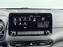 Hyundai Kona 1.6 GDI HEV Fashion Design | Stoel + stuurverwarming | 18" lm-wielen | Navigatie | Camera | Apple Carplay |
