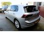 Volkswagen Golf 1.5 eTSI, Camera, Ambiant verlichting Carplay, Stoel en Stuurverw., Adaptive cruise, Rijklaarprijs incl. garantie.