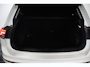 Volkswagen Tiguan 1.5 TSI ACT R-Line | Panorama | Head-Up | Stoelverwarming | Camera