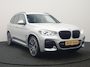 BMW X3 xDrive30e M Sport PHEV 293pk Dealer O.H | Camera | Head Up | Sfeerverlichting | Sportstoelen & Stuur Verwarmd | Apple Carplay | Cruise Control | DAB | Navigatie | Virtual | 21"L.M | Plug In Hybrid |