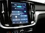 Volvo V60 T6 AWD Plus Dark Long Range PHEV 350pk Dealer O.H | Trekhaak Af Fabriek | Panodak | Adaptive Cruise | Camera | Sportstoelen Memory & Verwarmd | Stuur Verwarmd | Keyless | Apple Carplay | Navigatie | DAB | 19" | Plug In Hybrid |
