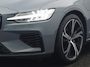 Volvo V60 T6 AWD Plus Dark Long Range PHEV 350pk Dealer O.H | Trekhaak Af Fabriek | Panodak | Adaptive Cruise | Camera | Sportstoelen Memory & Verwarmd | Stuur Verwarmd | Keyless | Apple Carplay | Navigatie | DAB | 19" | Plug In Hybrid |
