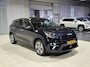 Kia Niro EV e-Niro ExecutiveLine 64 kWh SOH 97.6% Stoel en stuur verwarming, schuif kantel dak, Apple Carplay/Android Auto, navigatie, camera.