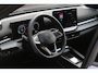 Volkswagen T-Roc 1.5 eTSi 150pk DSG R-Line - Adaptive cruise - Apple CarPlay - Achteruitrijcamera - Keyless entry - Stoelverwarming - Elektrische achterklep - Dodehoekdetectie - Parkeersensoren
