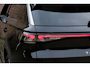 Volkswagen T-Roc 1.5 eTSi 150pk DSG R-Line - Adaptive cruise - Apple CarPlay - Achteruitrijcamera - Keyless entry - Stoelverwarming - Elektrische achterklep - Dodehoekdetectie - Parkeersensoren