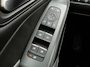 Nissan Qashqai 1.3 MHEV Xtronic N-Connecta / Fabrieksgarantie t/m 04-2028 / Panoramadak / Stoel & Stuurverwarming / Voorruit Verwarming / Adaptief Cruise Control / Apple Carplay & Android Auto / Elektrische Achterklep / Dode Hoek Detectie /