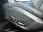 Volvo V60 B4 Essential Edition | Parkeercamera | Stoel- en stuurverwarming | Trekhaak | Getint glas