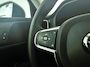 Volvo V60 B4 Essential Edition | Parkeercamera | Stoel- en stuurverwarming | Trekhaak | Getint glas
