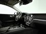 Volvo V60 B3 Momentum | Parkeercamera | Stoel- en Stuurverwarming | Cruise control | Trekhaak