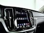 Volvo V60 B3 Momentum | Parkeercamera | Stoel- en Stuurverwarming | Cruise control | Trekhaak