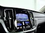 Volvo V60 B3 Momentum | Parkeercamera | Stoel- en Stuurverwarming | Cruise control | Trekhaak