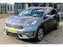 Kia Niro Hybrid 1.6 GDi First Edition NAVIGATIE / CAMERA / PDC