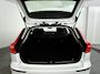 Volvo V60 B3 Momentum Advantage | Parkeercamera | Stoel- en Stuurverwarming | Cruise control | Trekhaak