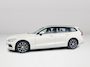 Volvo V60 B3 Momentum Advantage | Parkeercamera | Stoel- en Stuurverwarming | Cruise control | Trekhaak